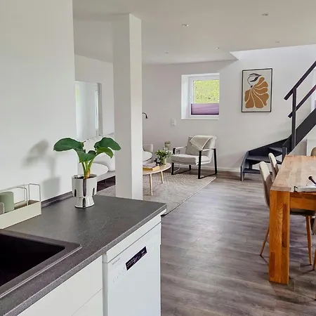 Casa vacanze Modern In Nature With A View