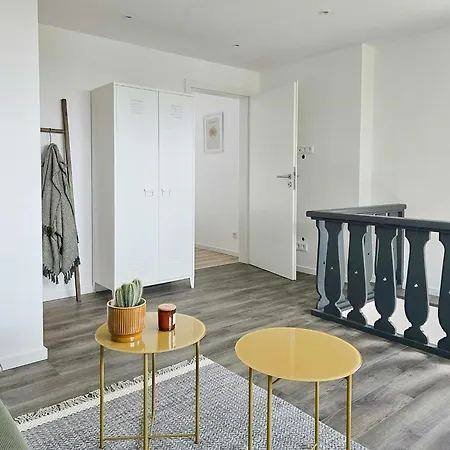 Modern In Nature With A View Feriehus