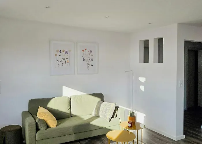 Modern In Nature With A View Feriehus