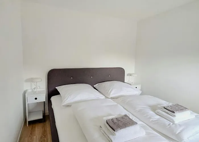 Modern In Nature With A View Feriehus *